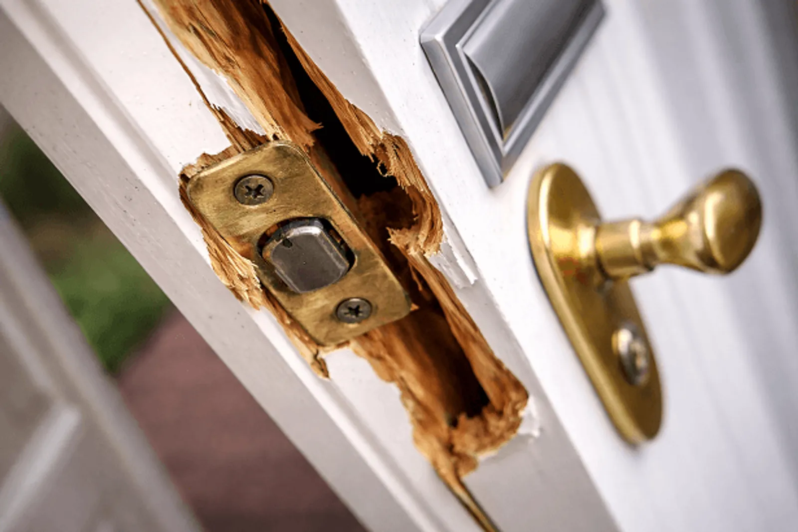 Burglar Repair Service in Redditch